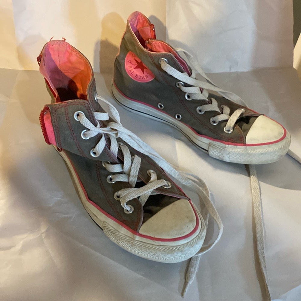 Adorable, gray and pink high top zip Converse all stars